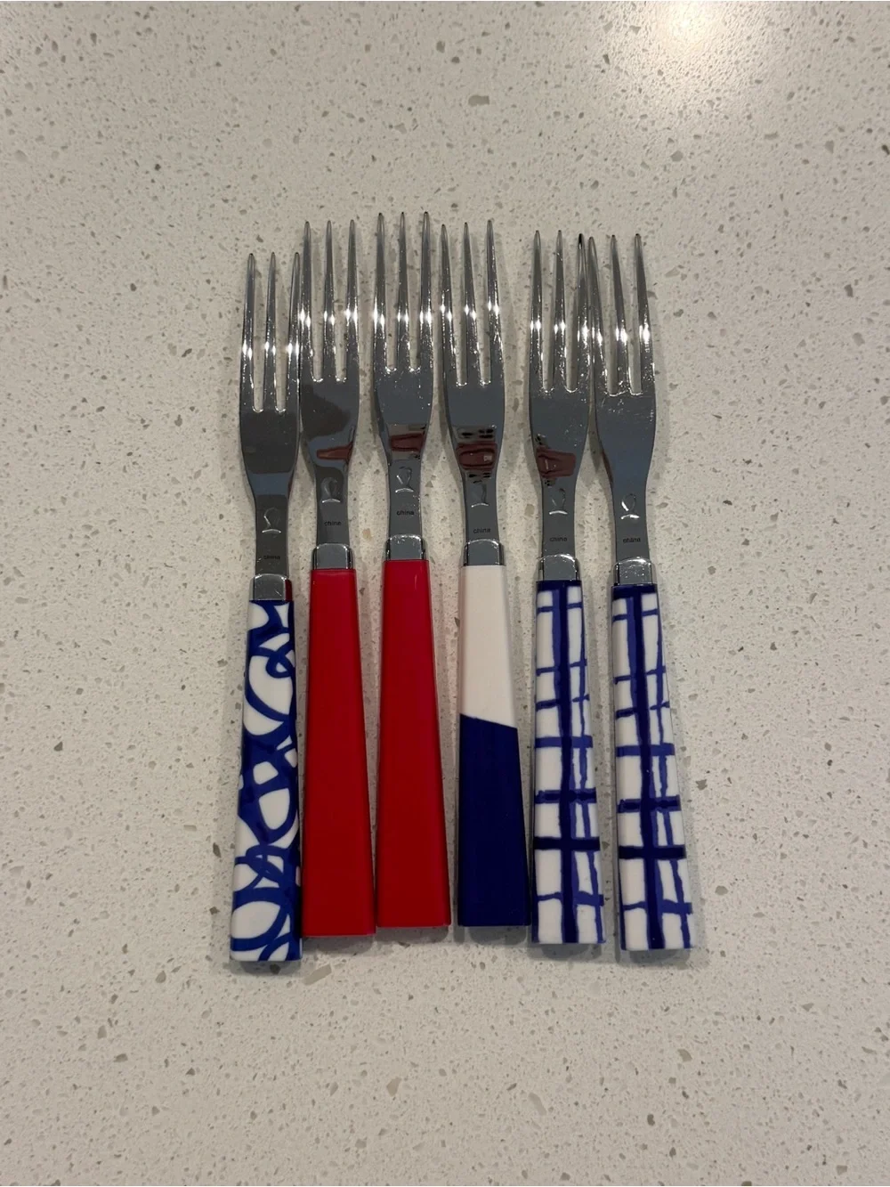 Crate & Barrel Como Paola Navone Flatware Red Blue Handles Stainless Steel 24 pc